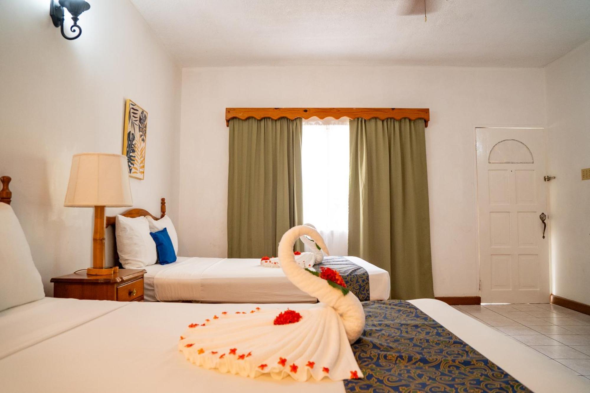 Merrils Beach Resort II Negril Kültér fotó
